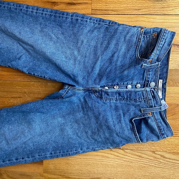 Levi’s Ribcage Straight Ankle Jeans - Picture 5 of 5